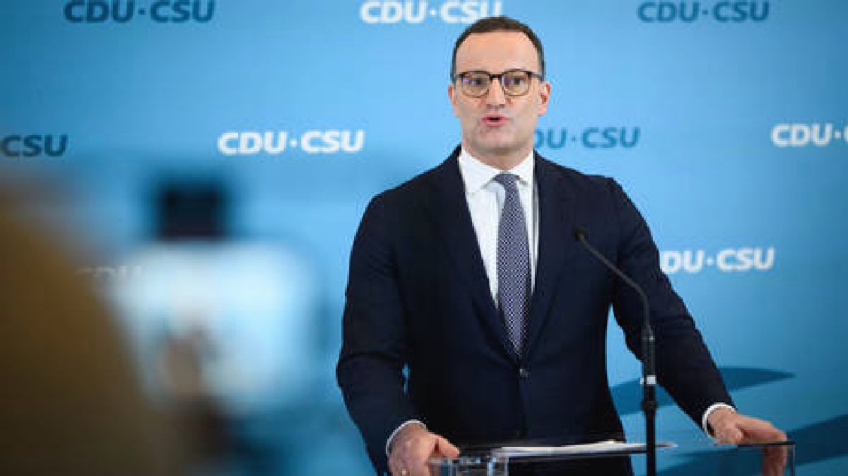 Politikus Jerman Jens Spahn Mundur Akibat Skandal Surrogasi