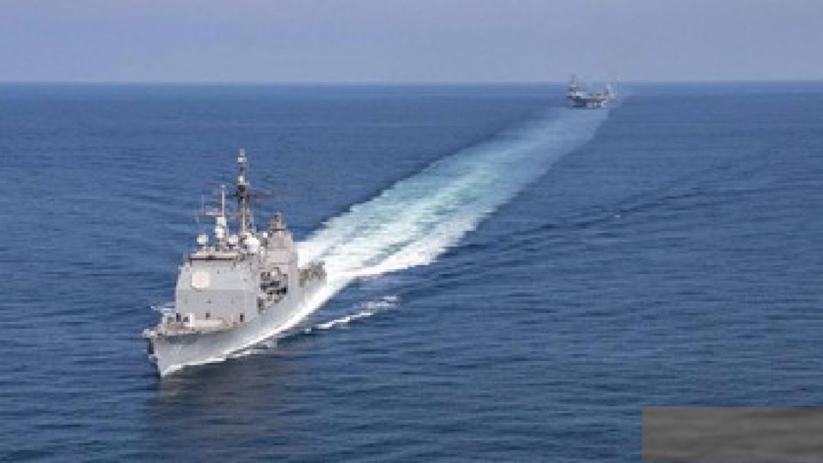 Ketegangan di kawasan Selat Hormuz kembali memanas setelah militer Amerika Serikat dilaporkan