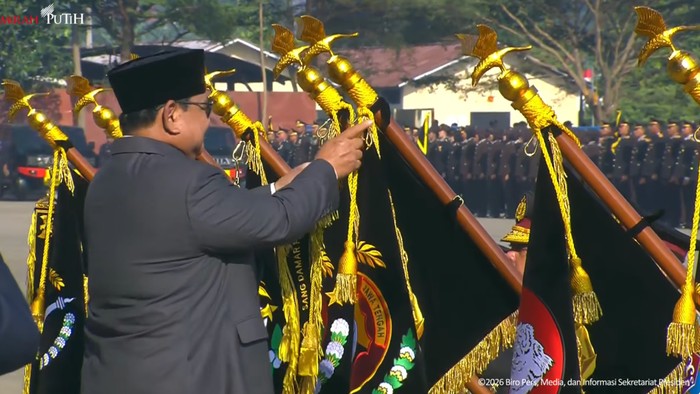 Prabowo Beri Tanda Kehormatan Nugraha Sakanti ke 11 Satker Polri