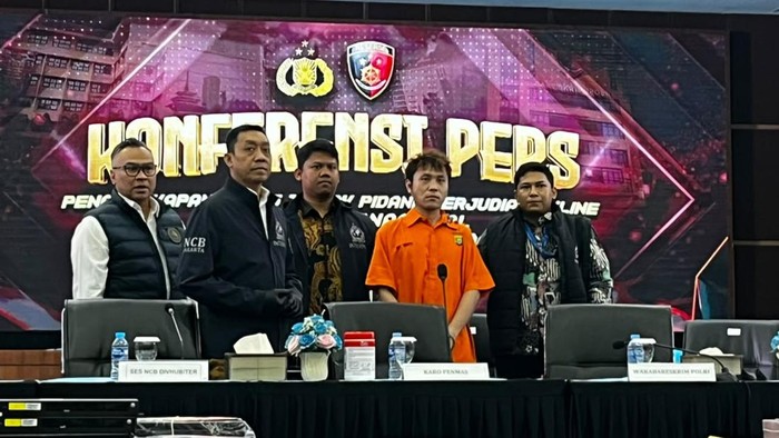 Buron Most Wanted Asal China Ditangkap Polri di Soetta, Ini Kasusnya
