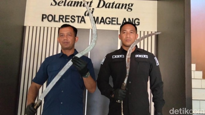 Kronologi Palsu yang Terbongkar: Remaja Magelang Diam-diam Minta Dibacok Teman demi Buktikan Ilmu Kebal