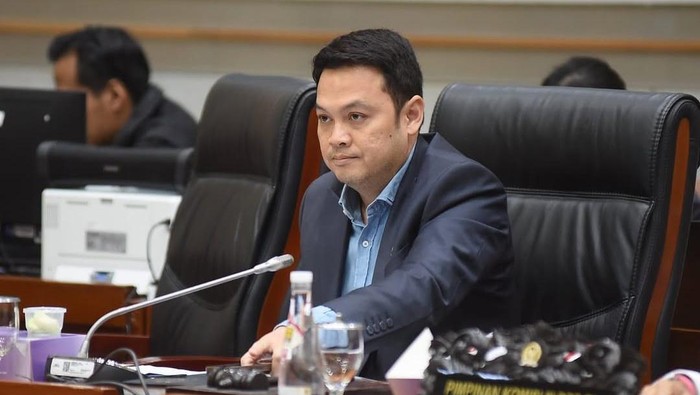 Kepercayaan Publik ke Polri 82,4%, Waka Komisi III DPR: Terus Hadir Jadi Pengayom
