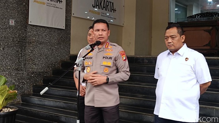 Polda Metro Jaya Pastikan Penanganan Kasus Roy Suryo dan dr Tifa Sesuai Prosedur