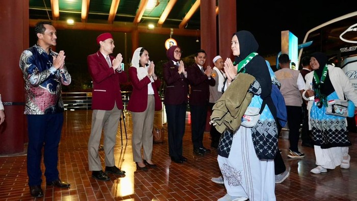 Per 1 Juli, Jemaah Umrah Wajib Berangkat dari Terminal 2F Soetta, Ini Skema Layanannya