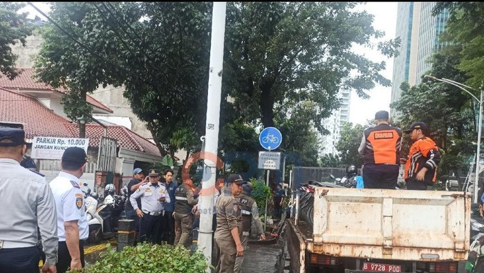 Pram: Penertiban Parkir Liar Terus Dilakukan di Semua Daerah, Tak Dibedakan