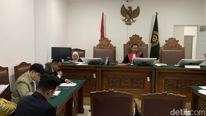 Gugat Praperadilan, Asrul Azis Minta Status Tersangka Korupsi Haji Dibatalkan
