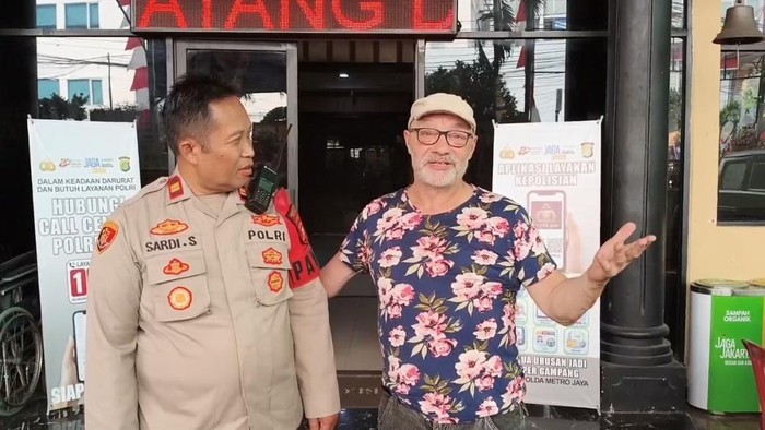 WN Prancis Apresiasi Polisi Tangkap Pelaku Jambret di Kota Tua