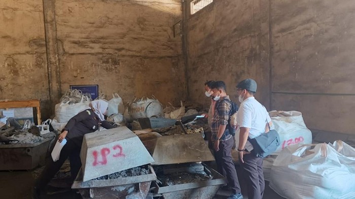 Kejagung Sita 104 Ton Timah Milik Bos Smelter Terpidana Korupsi Timah