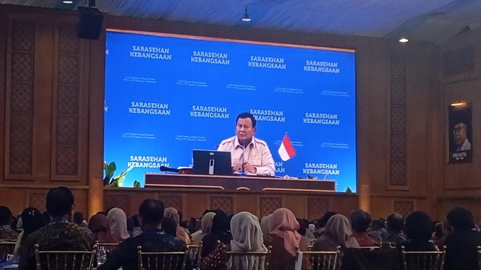 Prabowo: Jangankan Profesor, Usulan dari Anak Desa via TikTok Akan Saya Tindak Lanjut