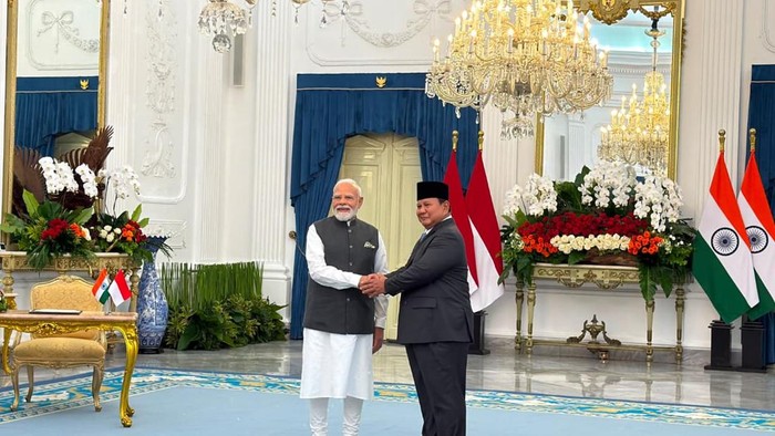 Prabowo Sambut Kunjungan Kenegaraan PM India Modi di Istana Merdeka