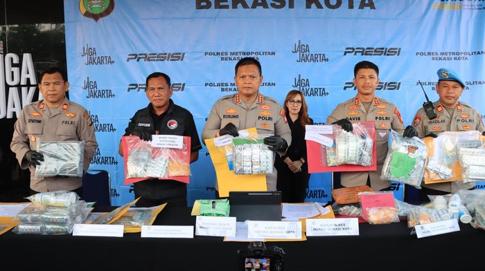 Polres Bekasi Kota Berantas 102 Kasus Narkotika dalam Dua Bulan, 121 Tersangka Diamankan