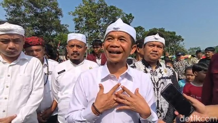 Minta Maaf, Bupati Purwakarta Hapus Lagu 'Lalaki Langit' Usai Ramai Dikritik