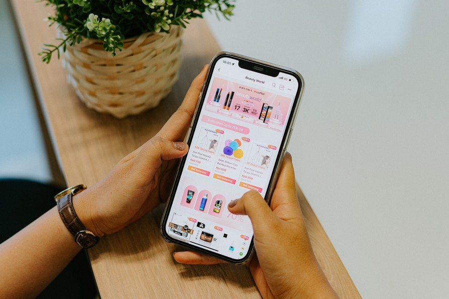 Pemerintah Wajibkan Seluruh Pelaku Usaha di E-Commerce Miliki NIB