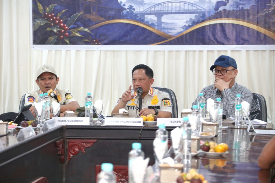 ## Pemerintah Sepakat Kebut Pemulihan Akses Jalan-Jembatan di Bener Meriah