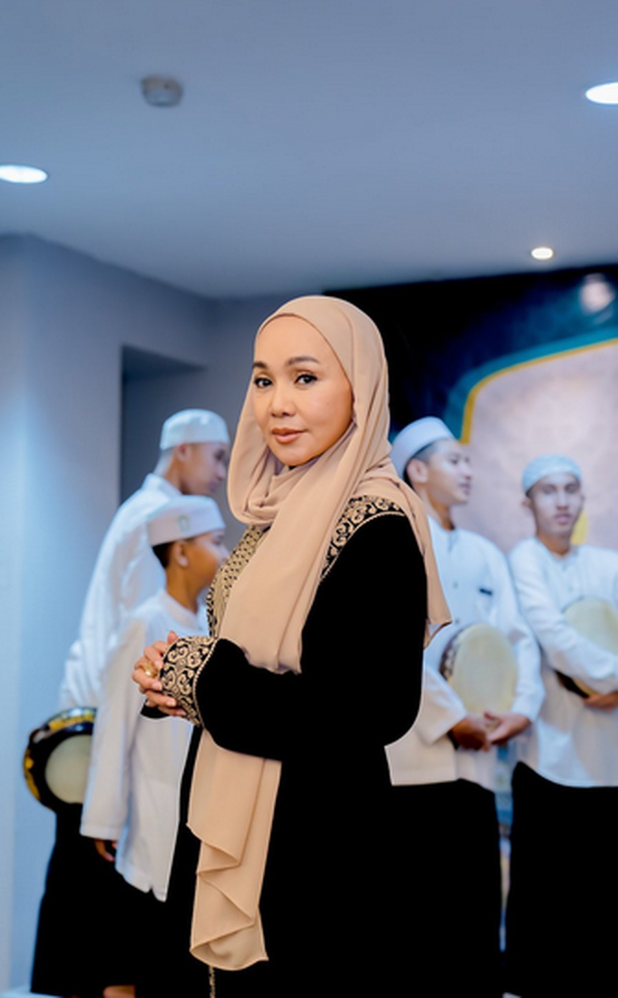 Alasan Mendalam Dewi Gita Tak Mau Tambah Kucing Peliharaan