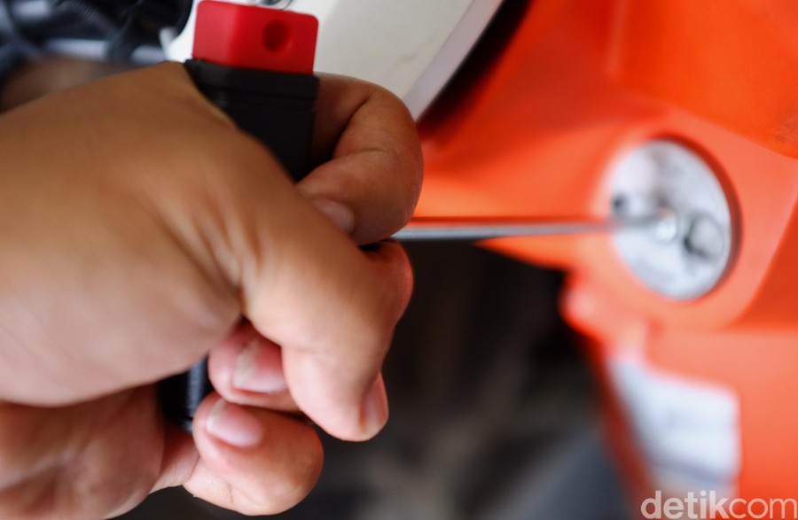 Pria di Sukaraja Bogor Dibegal Saat Bonceng Ibu, Motor Dibawa Pelaku