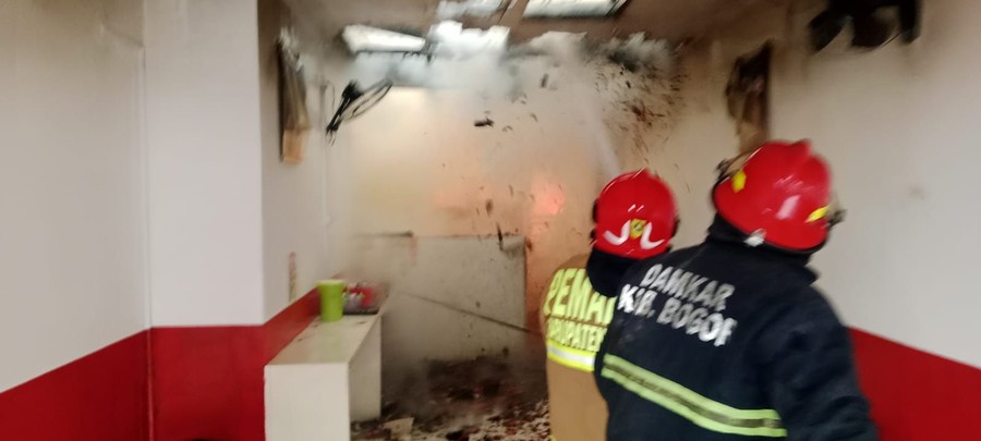 Toko Alat Kesehatan hingga Laundry di Bogor Kebakaran, Dipicu Gas Bocor