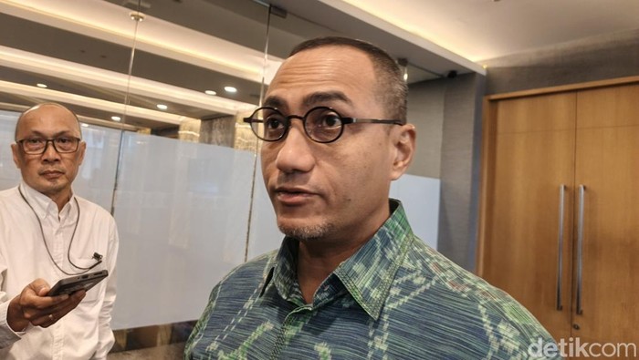 OJK Denda Rp 86,26 M ke 100 Pelaku Pasar Modal