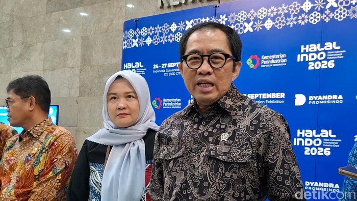 Aturan Insentif Kendaraan Listrik Mundur, Wamenperin Pastikan Rilis Bulan Depan