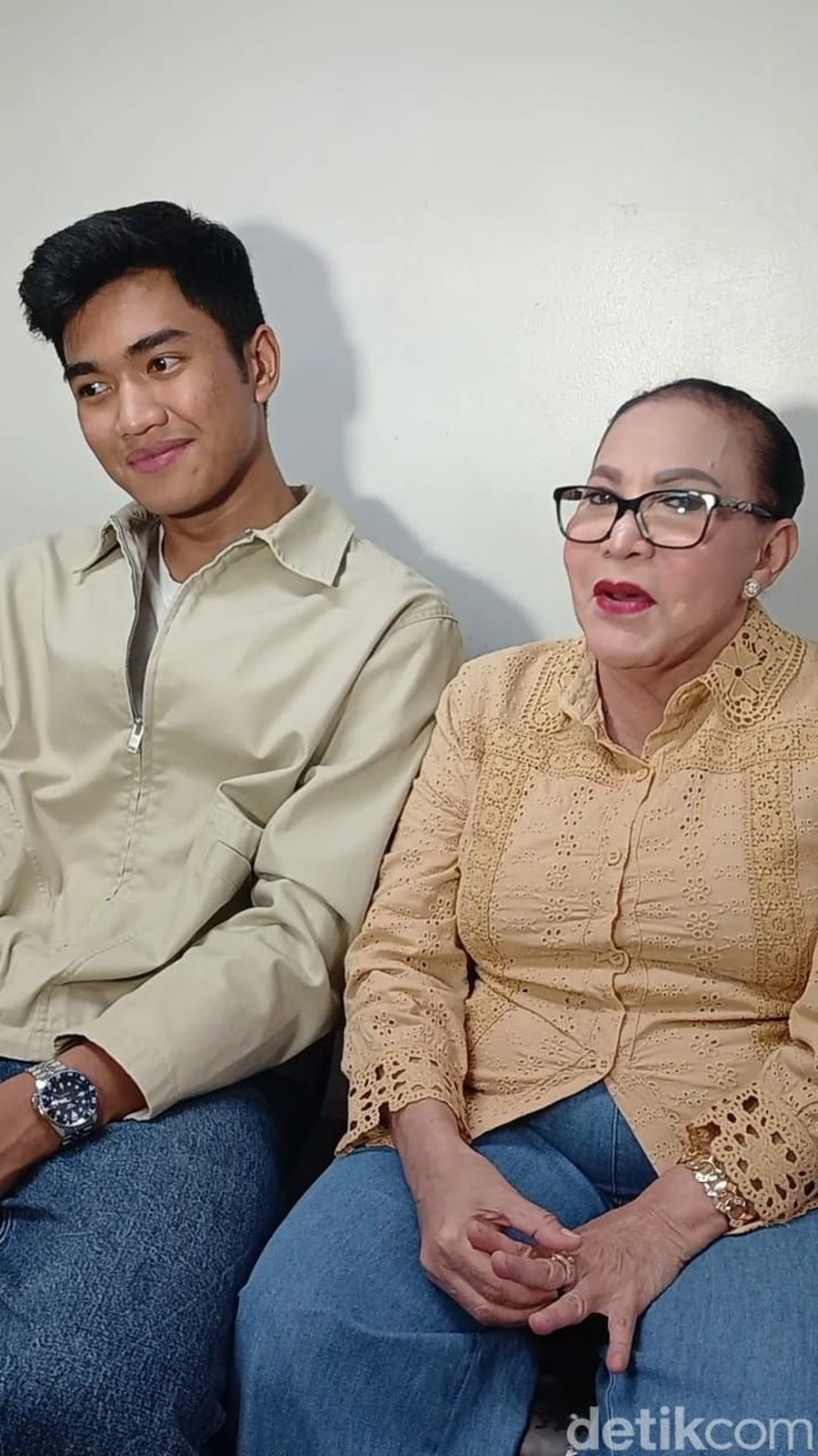Pegang Ijazah Teknik Lingkungan UI, Cucu Mpok Atiek Buka Peluang ke Dunia Hiburan
