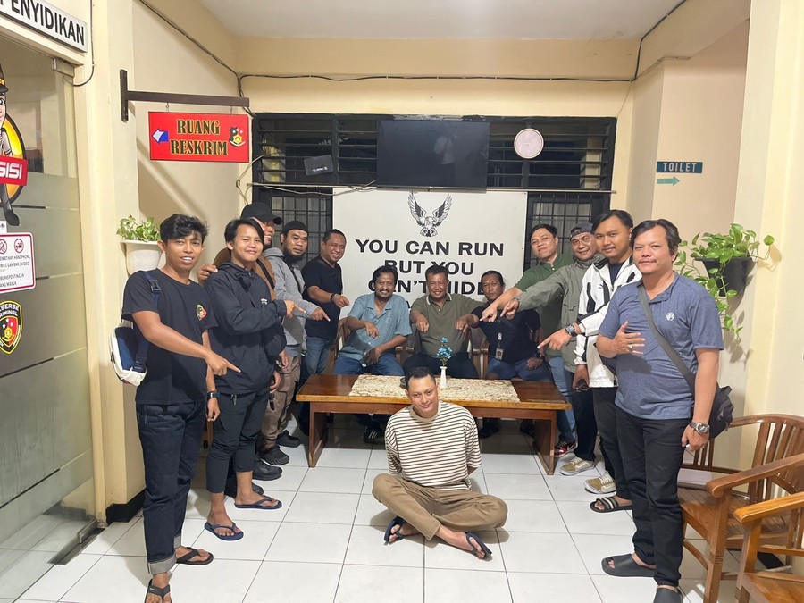 Pengendara Ninja yang Viral Pukul Pemotor di Jagakarsa Akhirnya Diringkus Polisi