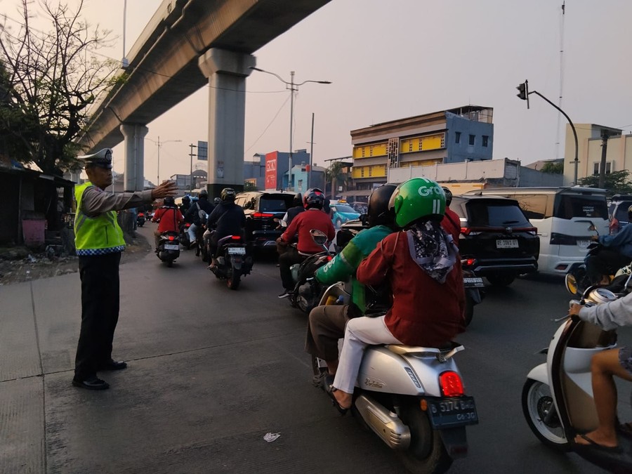 Sejumlah Ruas Jalan Arteri di Jakarta Macet Pagi Ini