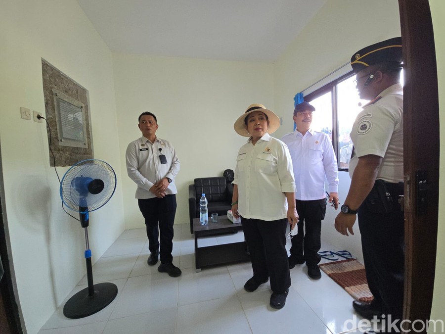 Anggota Dewan Perwakilan Rakyat (DPR) RI yang juga putri Presiden Soeharto, Siti Hediati Soeharto atau yang akrab disapa