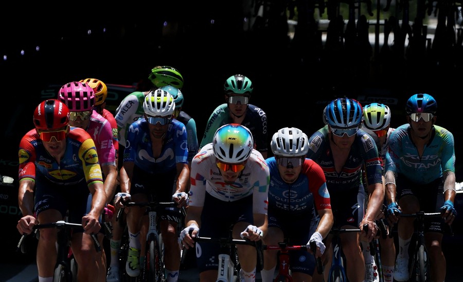 Etape 3 Tour de France 2026 Berlangsung Sengit, Para Pembalap Adu Kecepatan di Depan Ribuan Penonton