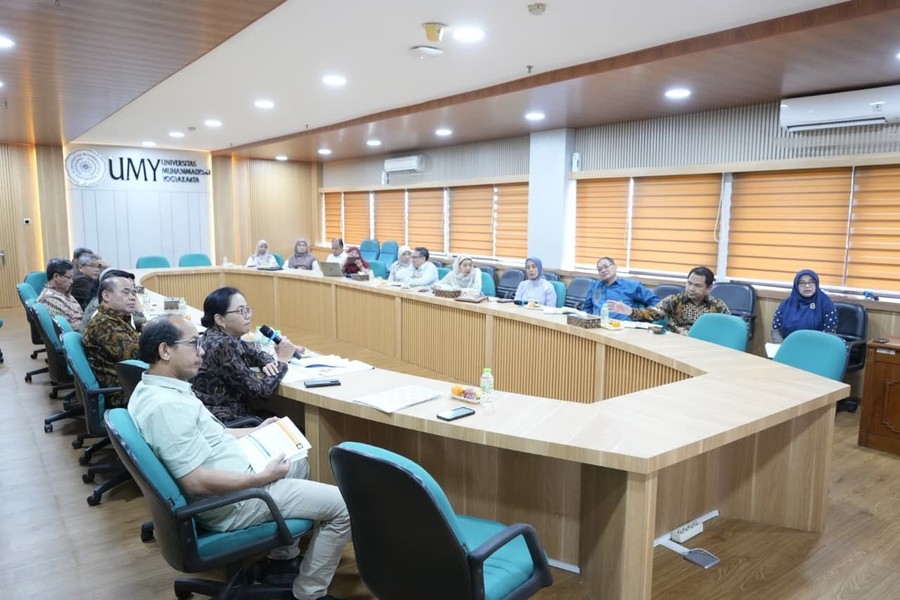 DPR dan UMY Gelar FGD Bahas Persoalan Regulasi Perguruan Tinggi Swasta