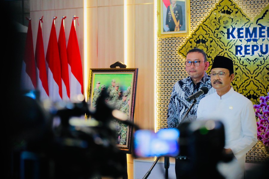Kemensos Tindak Pendamping PKH Rangkap Pekerjaan