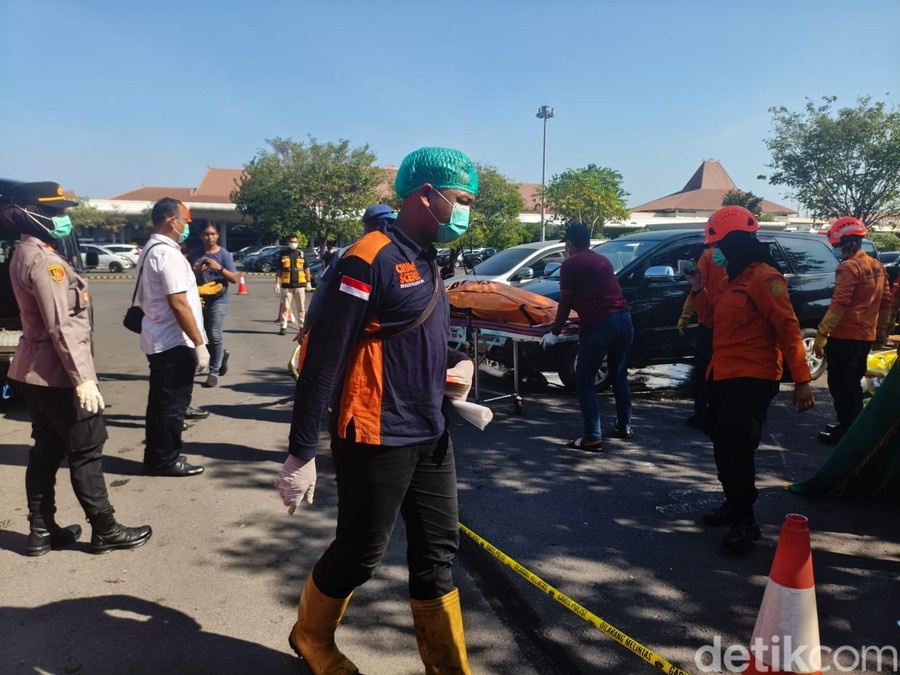 Ini Dugaan Awal Penyebab ASN Meninggal dalam Mobil Dinas di Bandara Juanda