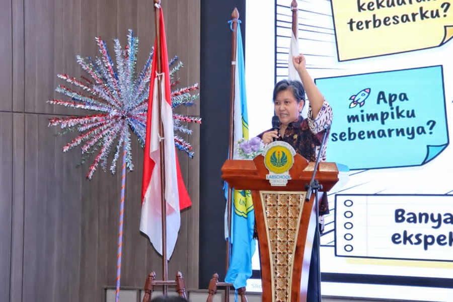 Jakarta  - Wakil Ketua MPR RI, Lestari Moerdijat yang akrab disapa Rerie, menyoroti dugaan kecurangan yang muncul dalam 