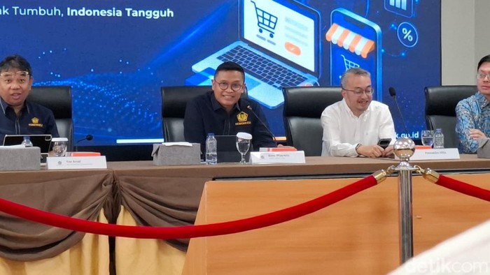 4 Toko Online Pungut Pajak Mulai 1 Agustus