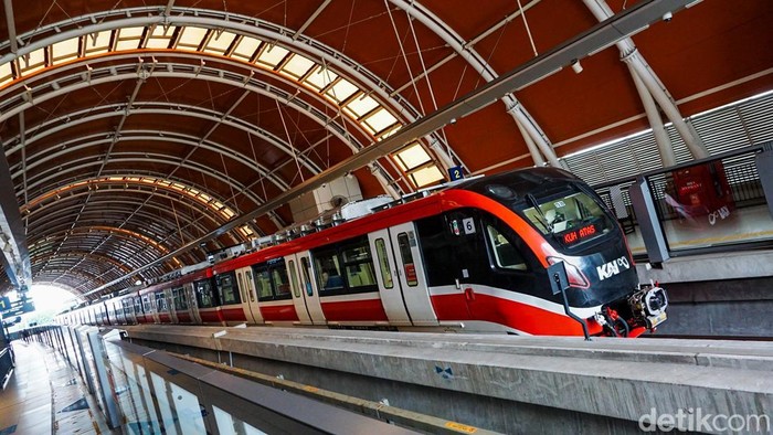 Minta Maaf, KAI Ungkap Penyebab Gangguan LRT Jabodebek