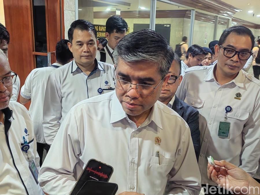 Lulusan SMA dan SMK Diusulkan Ikut Magang Nasional, Menaker Buka Suara