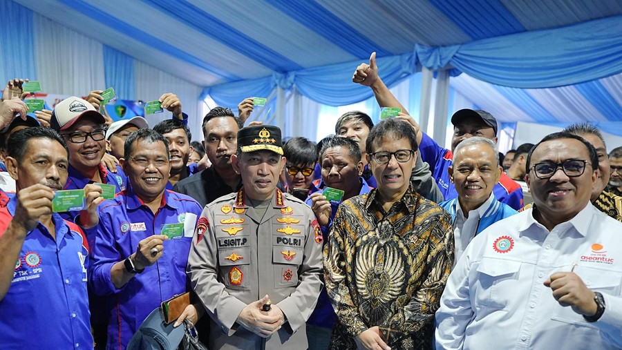 Kapolri Luncurkan Kartu Bhayangkara Prioritas Buruh, KSPSI Merasa Terbantu