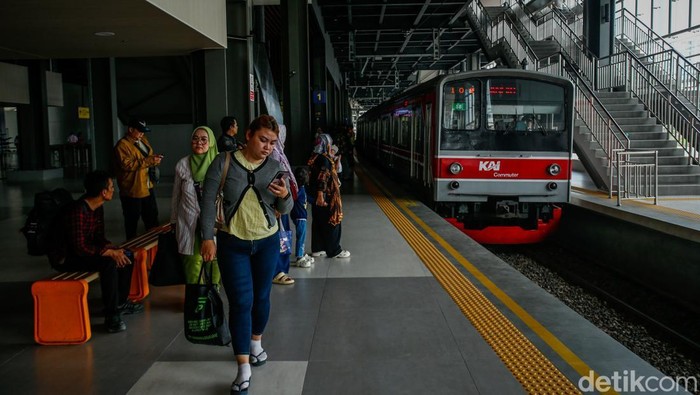 Elektrifikasi Jalur Green Line Tanah Abang-Rangkasbitung Ditargetkan Rampung 2027