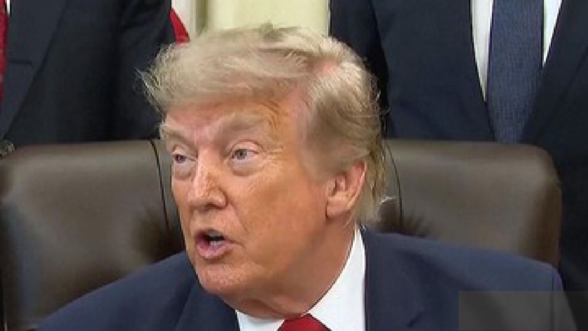 Trump Puji Iran di Tengah Konflik, Langkah Diplomasi Tak Terduga