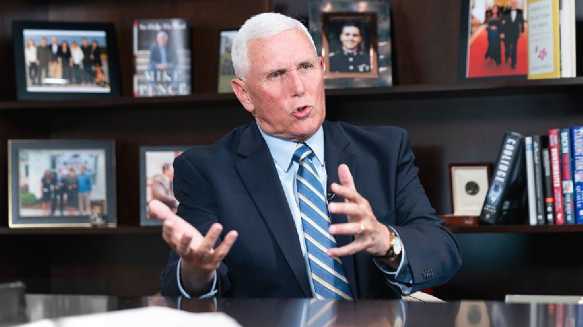 Pence Bantah Perang Iran Habiskan Stok Senjata AS hingga Rugikan Ukraina