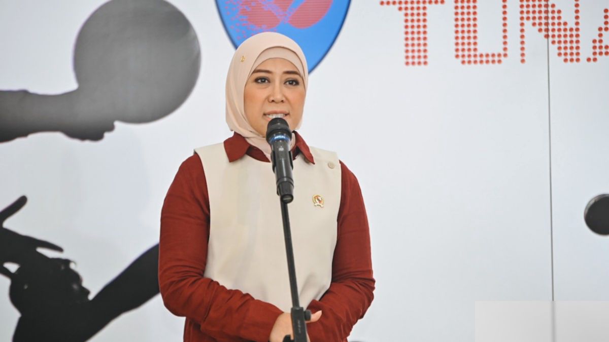 Menkomdigi Dukung Pembatasan HP di Sekolah Demi Lindungi Anak